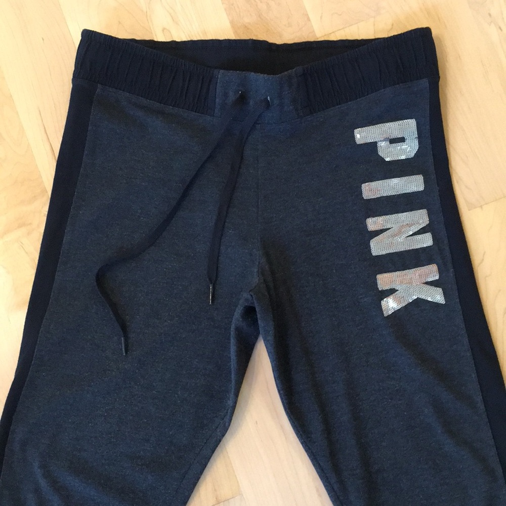 VS PINK Yoga Slim Jogger with Ankle Zip - Picture 3 of 12